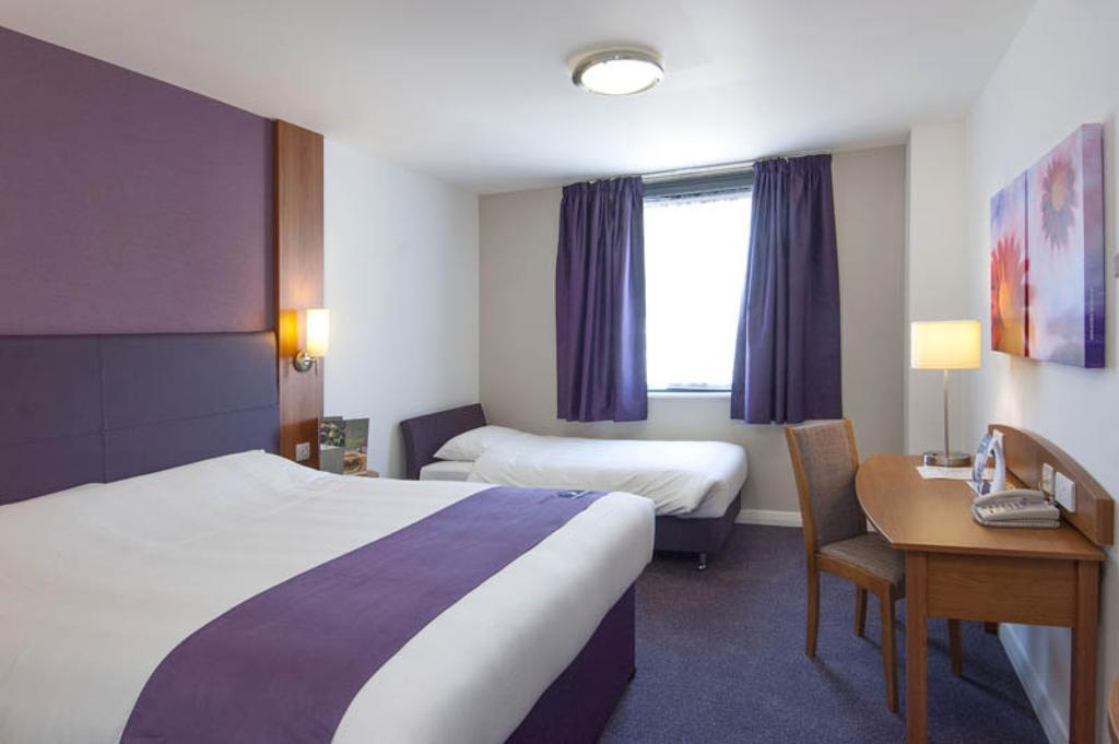 Premier Inn Sunbury - Kempton Park Zimmer foto